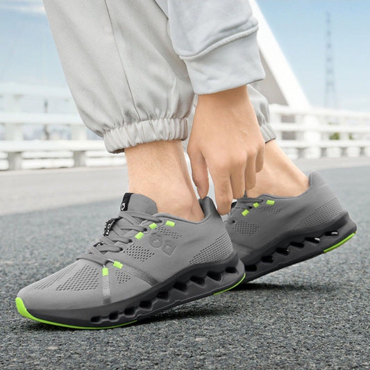 DQ Trend Sneakers